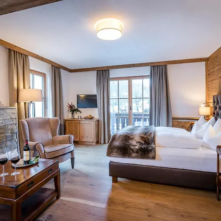 Hotel Gridlon Pettneu am Arlberg Extérieur photo